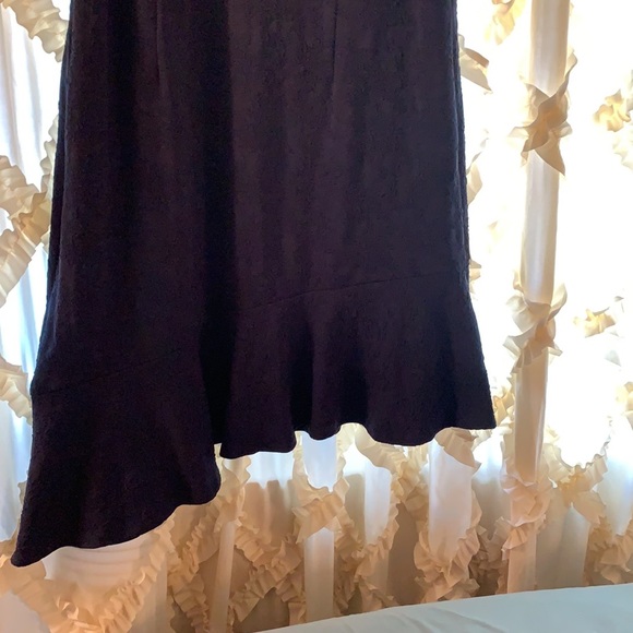 Plus size navy blue asymmetrical dress - Picture 3 of 4